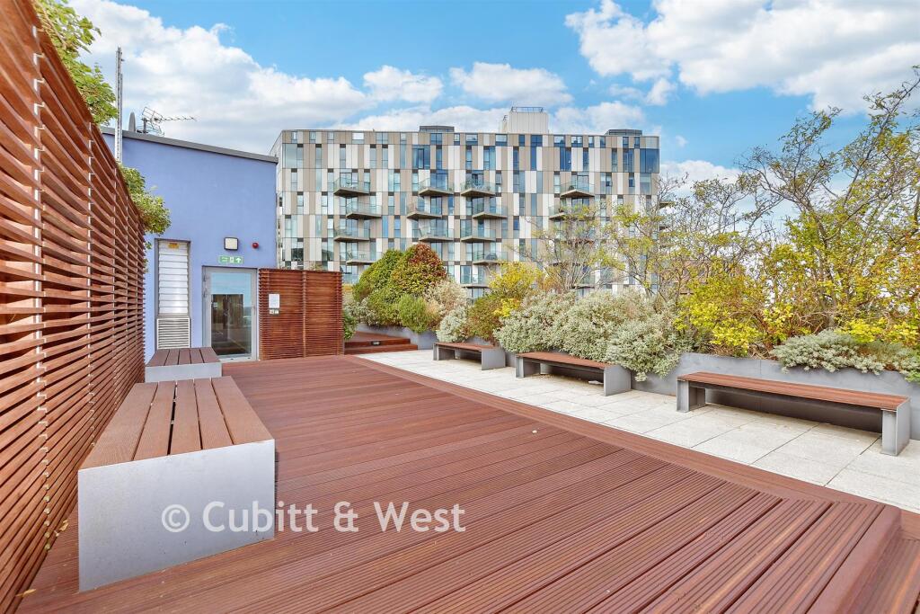 External Lifestyle Photograph