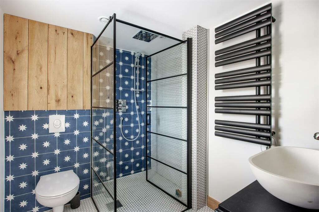 En Suite.jpg
