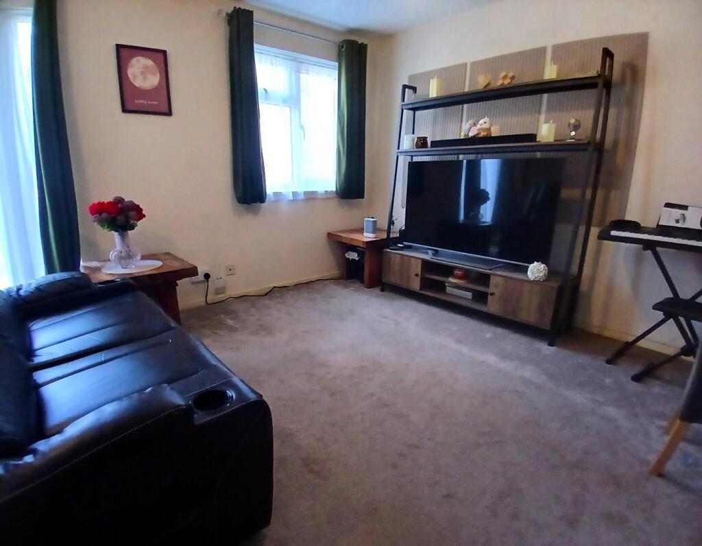Lounge.jpg