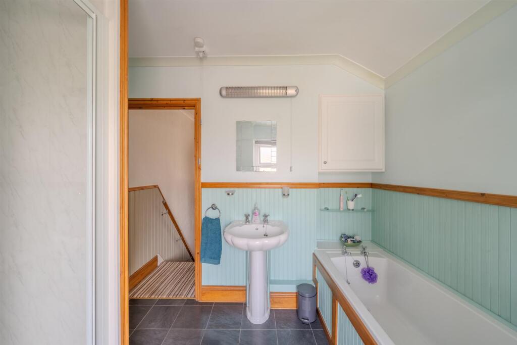 33 Penywain Street-12.jpg