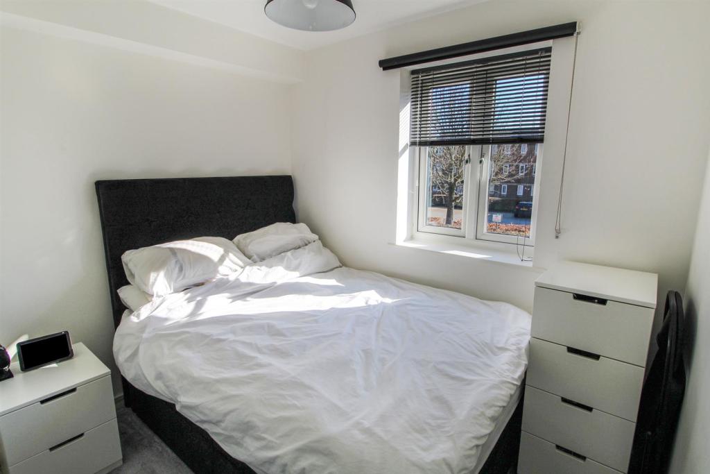 Bedroom 2nd shot.jpg