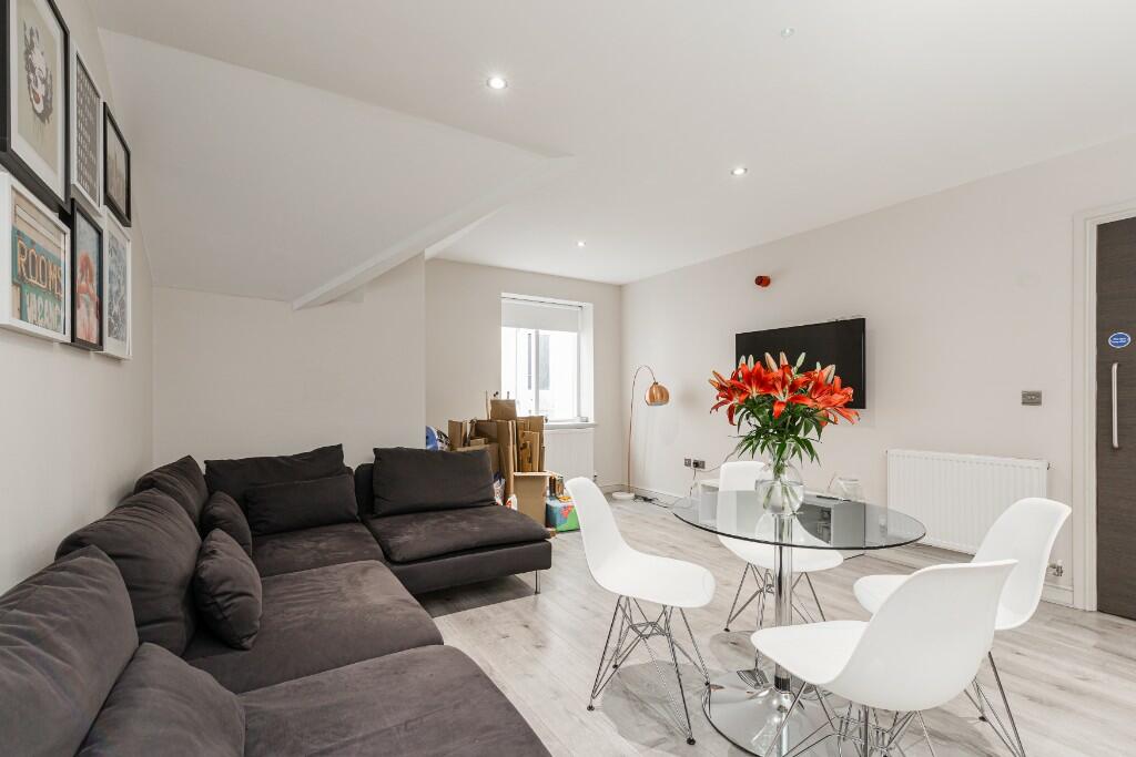 Kitchen/Living Room