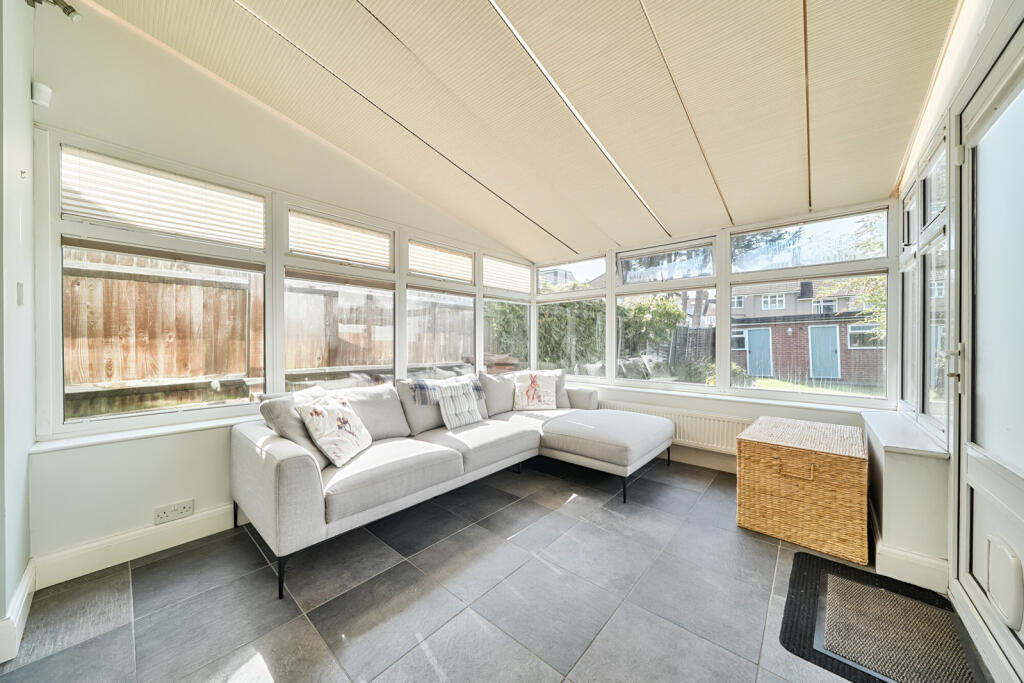 1340127-13-6899ce...