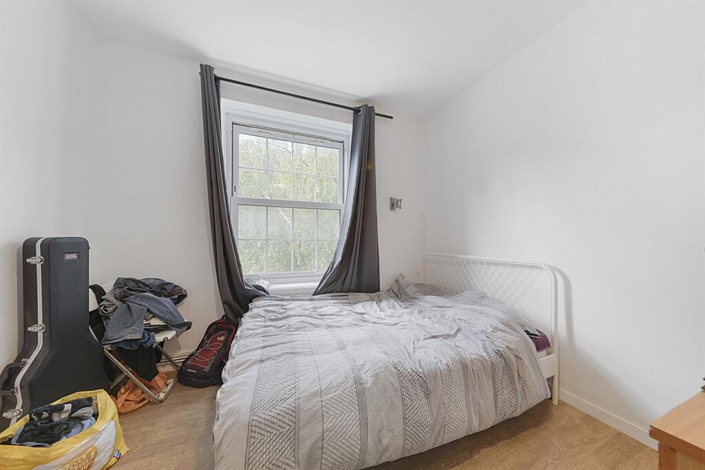 Aston Gray  12 Brunlees House (5).jpg