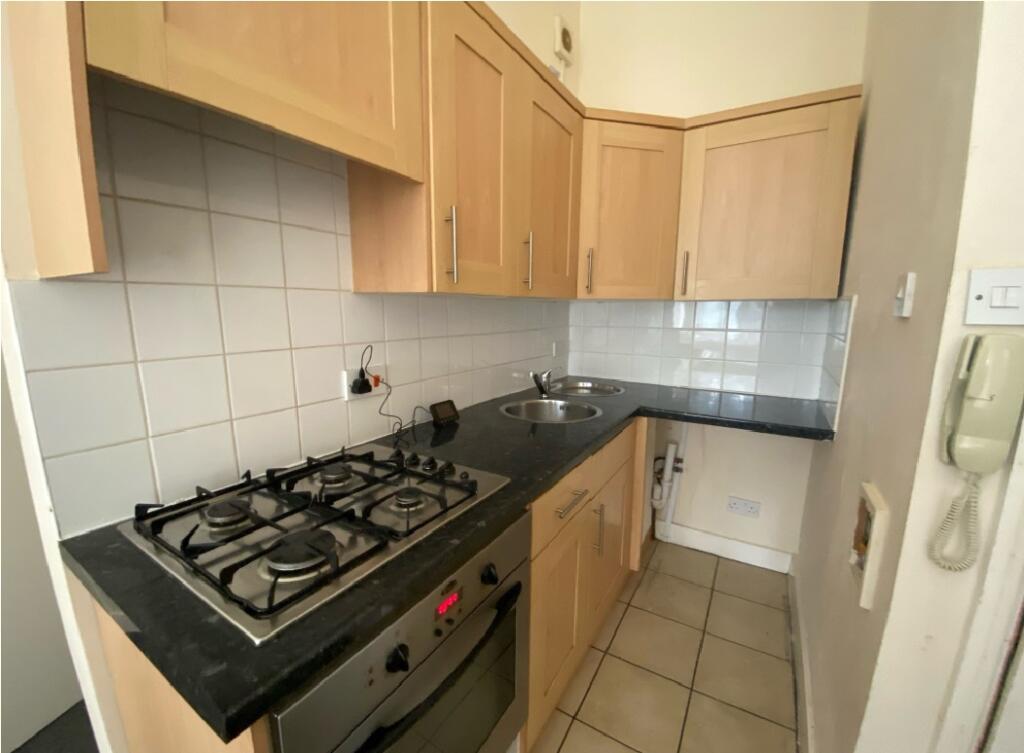 Open Plan Living / Kitchen