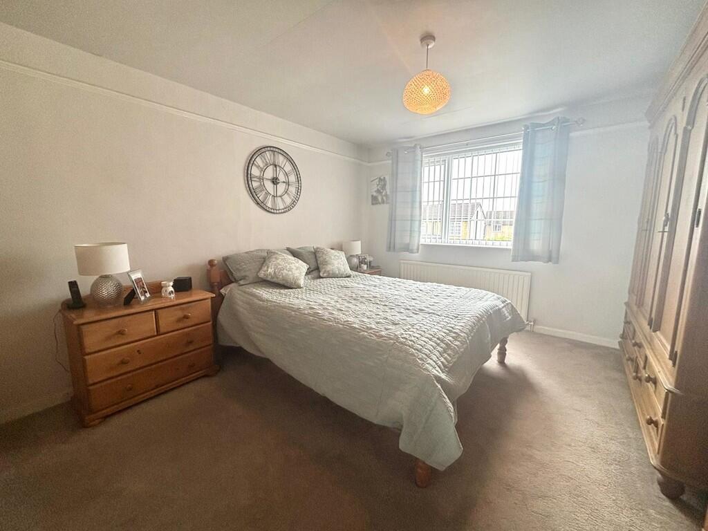 bedroom1