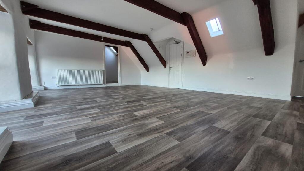 210bDS Living Room 2.jpeg