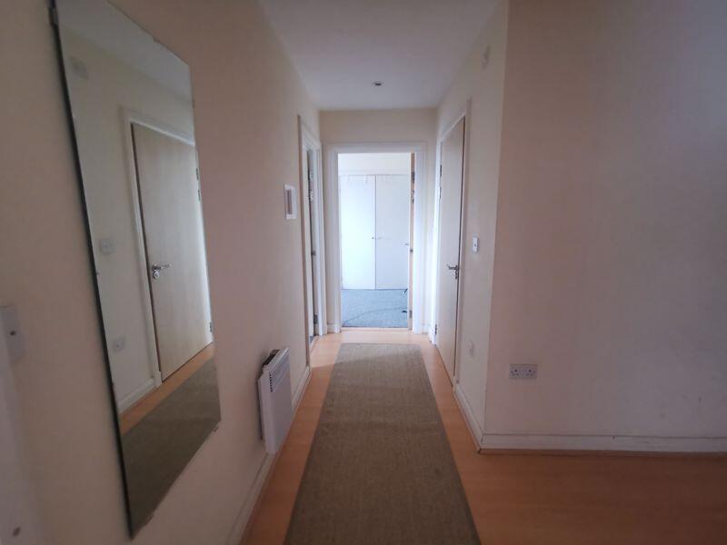 Photo 30