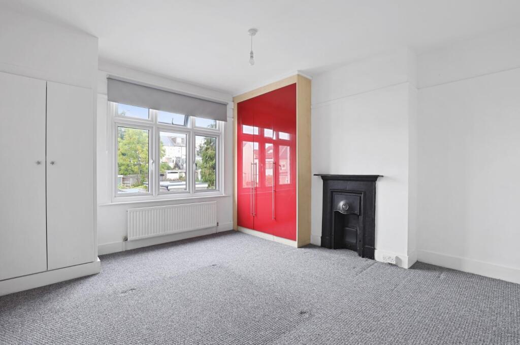 03-8171JHPropWpen - 33 Chesham Road - 27 (1).JPG