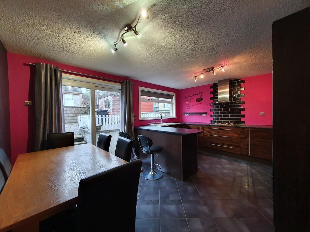 Kitchen/Dining Ar...