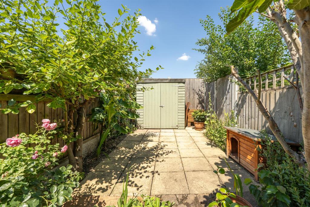 Garden-2.jpg