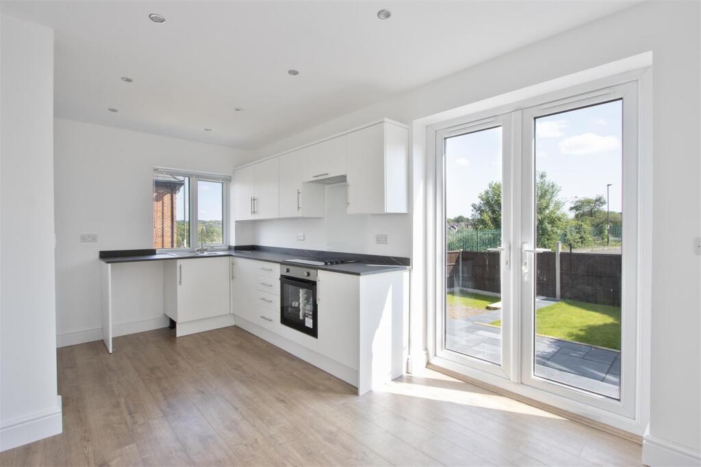 Re-Fitted Kitchen/Diner