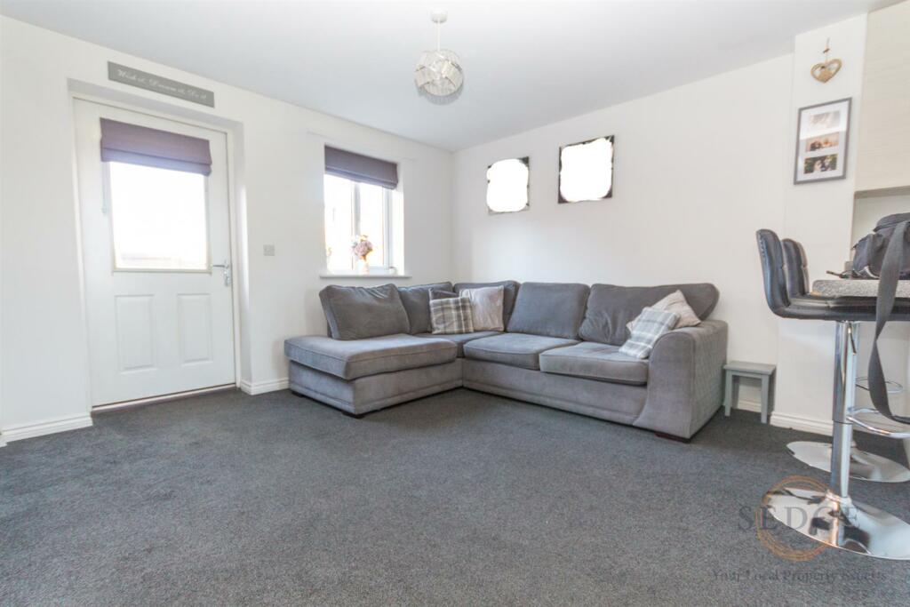 5 perry close -50.jpg