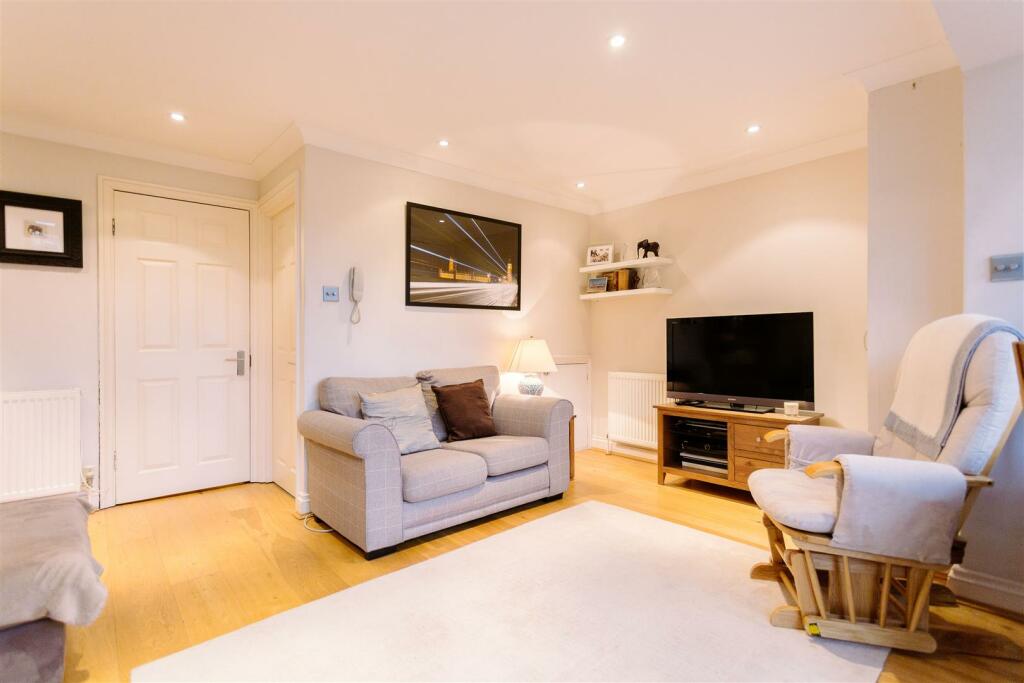 MB_oakfield road_finsbury park_davies davies_30.jp