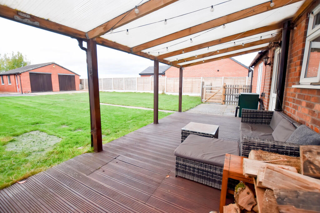 Covered Deck 1
