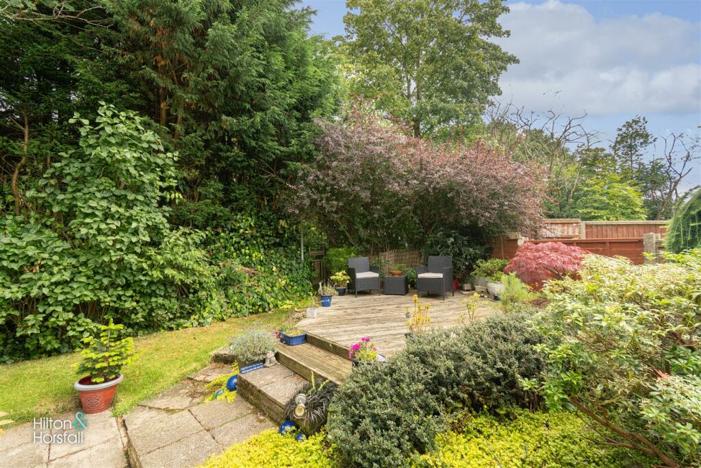 Wallhurst Close