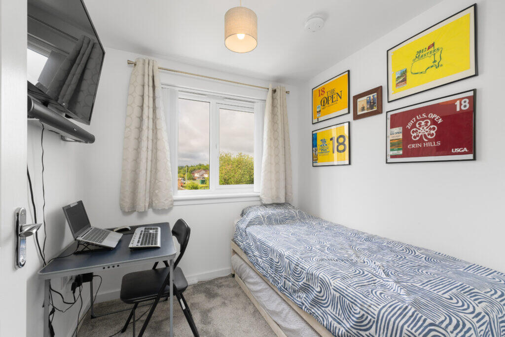 Comitis Road, West Calder, West Lothian, EH55 8FX