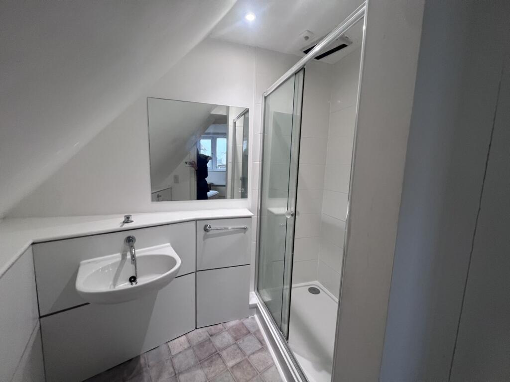 En-suite Bathroom