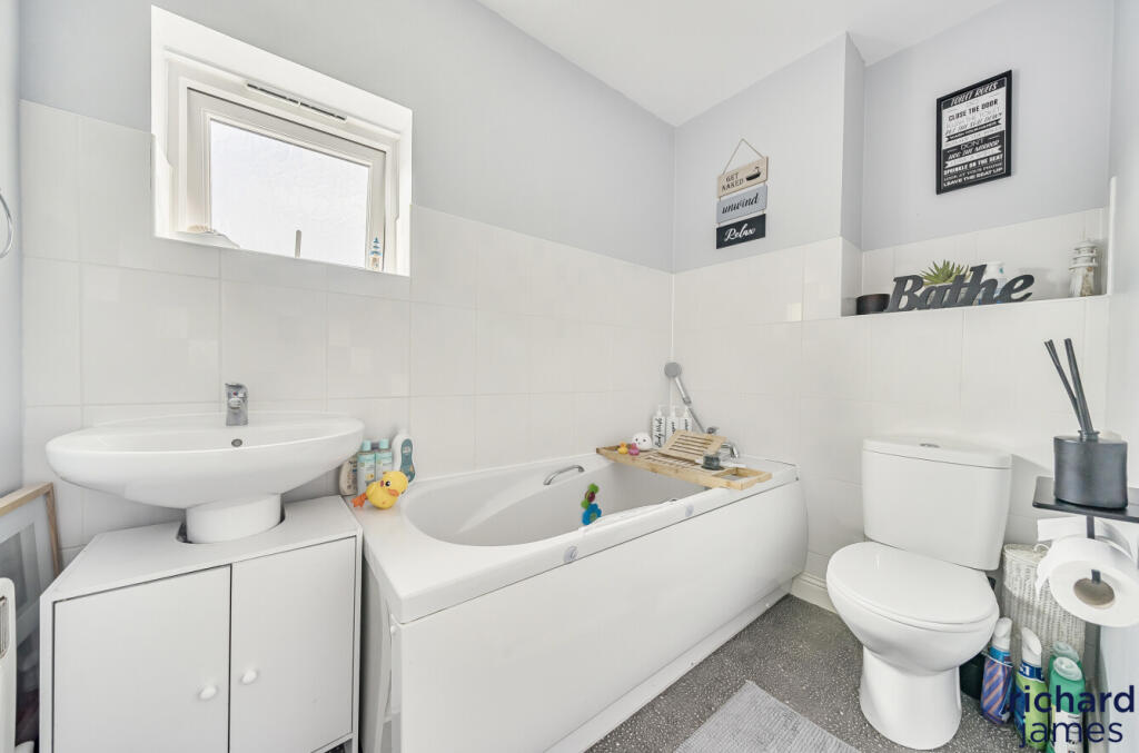 a8f35b61a2c94c09b48562cd5ba623a5