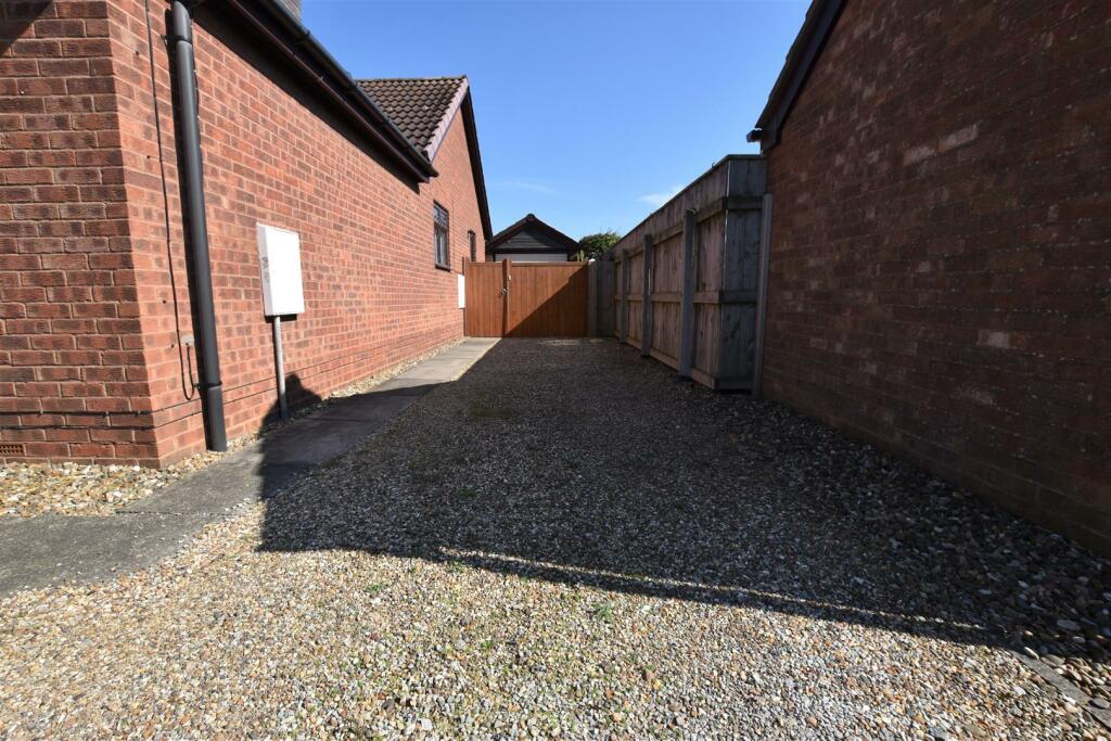 Driveway.jpg