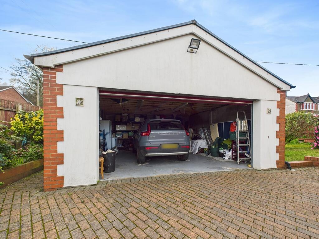Double Garage