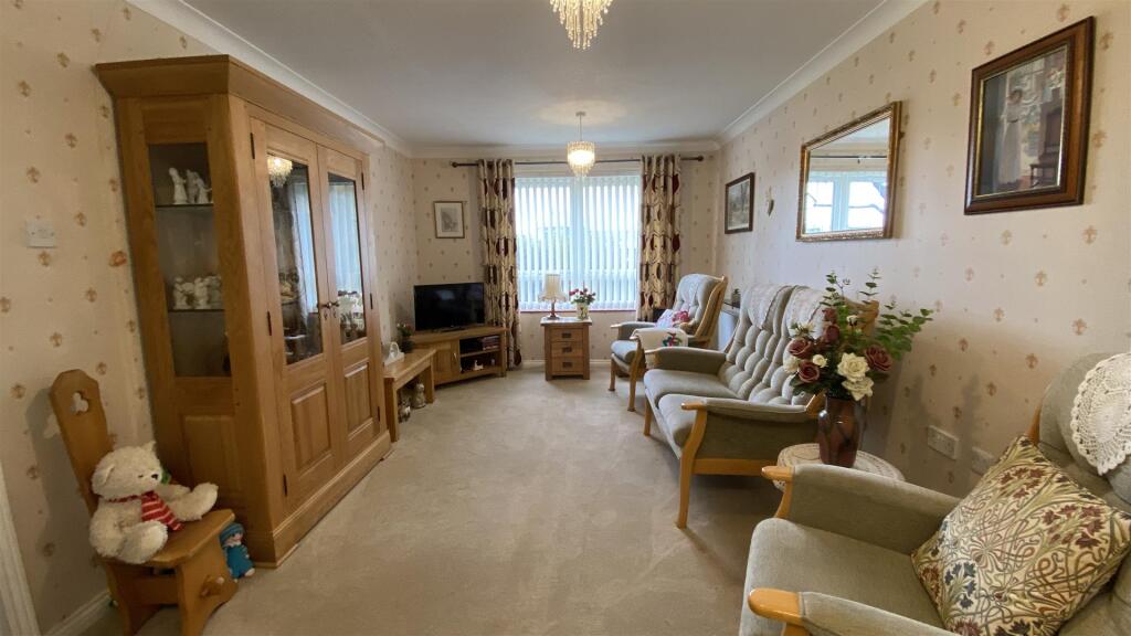 living room.jpg