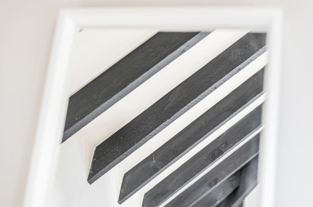 1333683-9-6891c24...