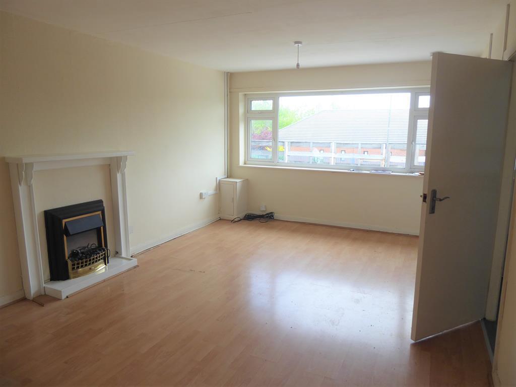 LIVING ROOM.jpg