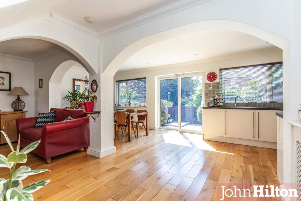 Court Farm Road-17.jpg