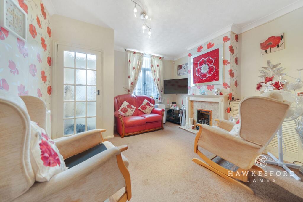 Gibson Street, Sittingbourne - Lounge