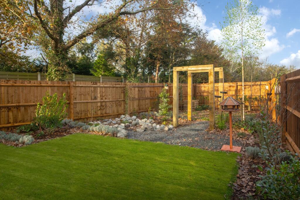 Hollygate Moresby Garden