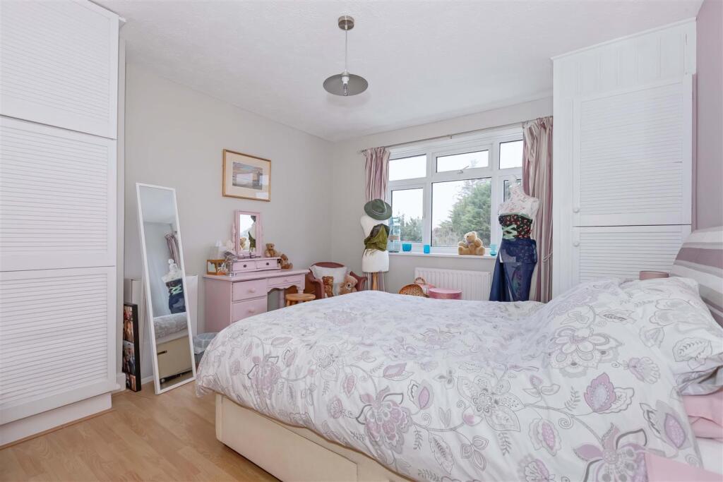 Parkfield Rd_8.jpg