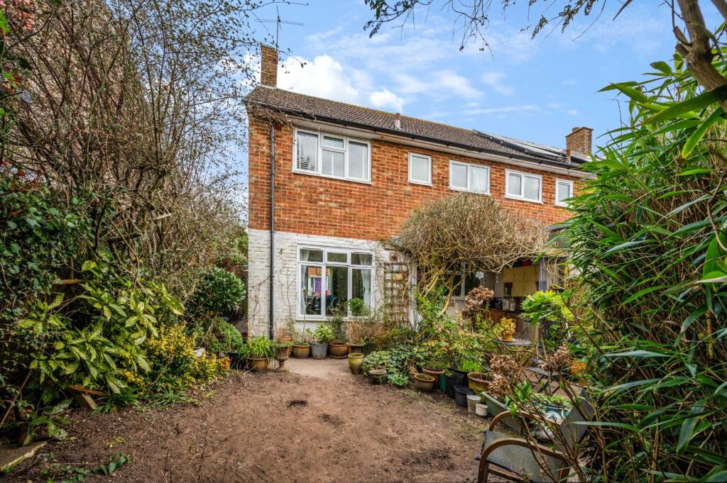 LONGMERE GARDENS,  (9).jpg