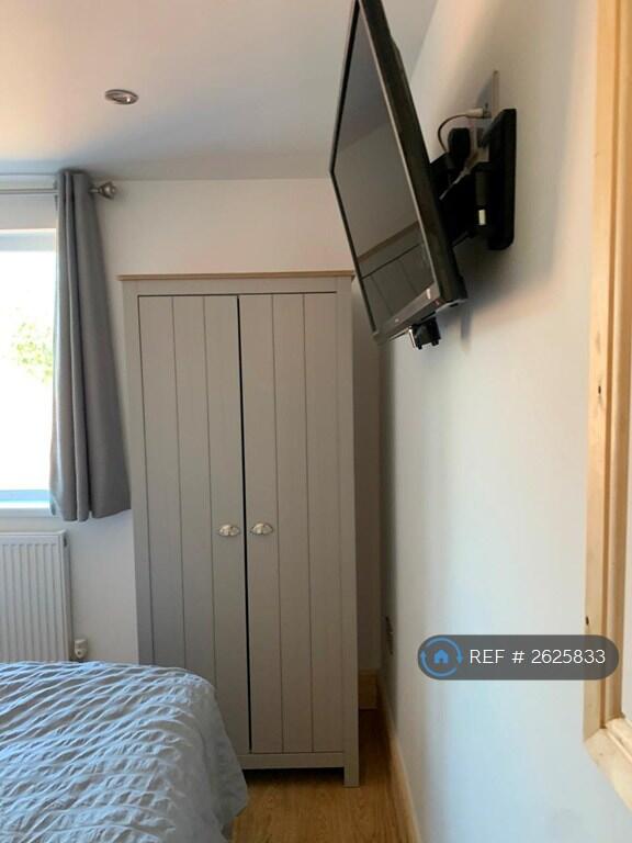 Double Bedroom 3