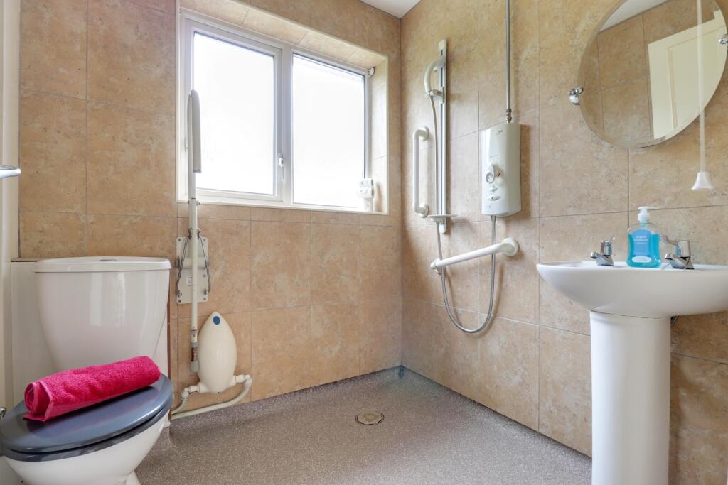 9- Rob Hammond EweMove Pontefract