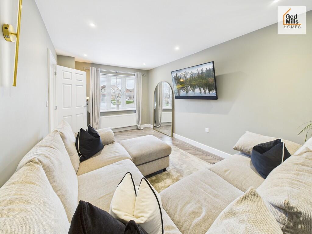 CAM04261G0-PR0115...