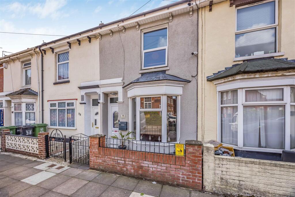 36 Wymering Road, Copnor-Small-PorticoMarketing-So