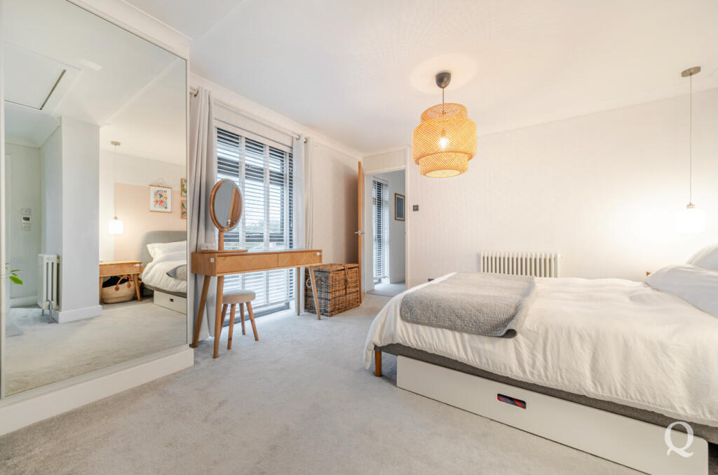 fd841449-52b5-47e...