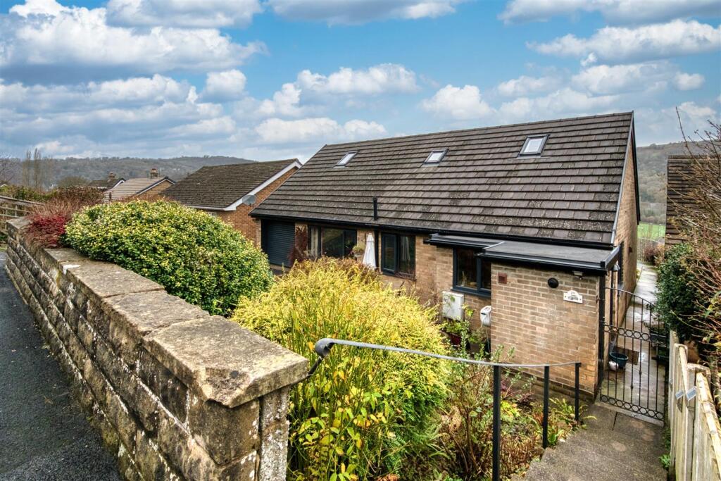 Front of the home.jpg