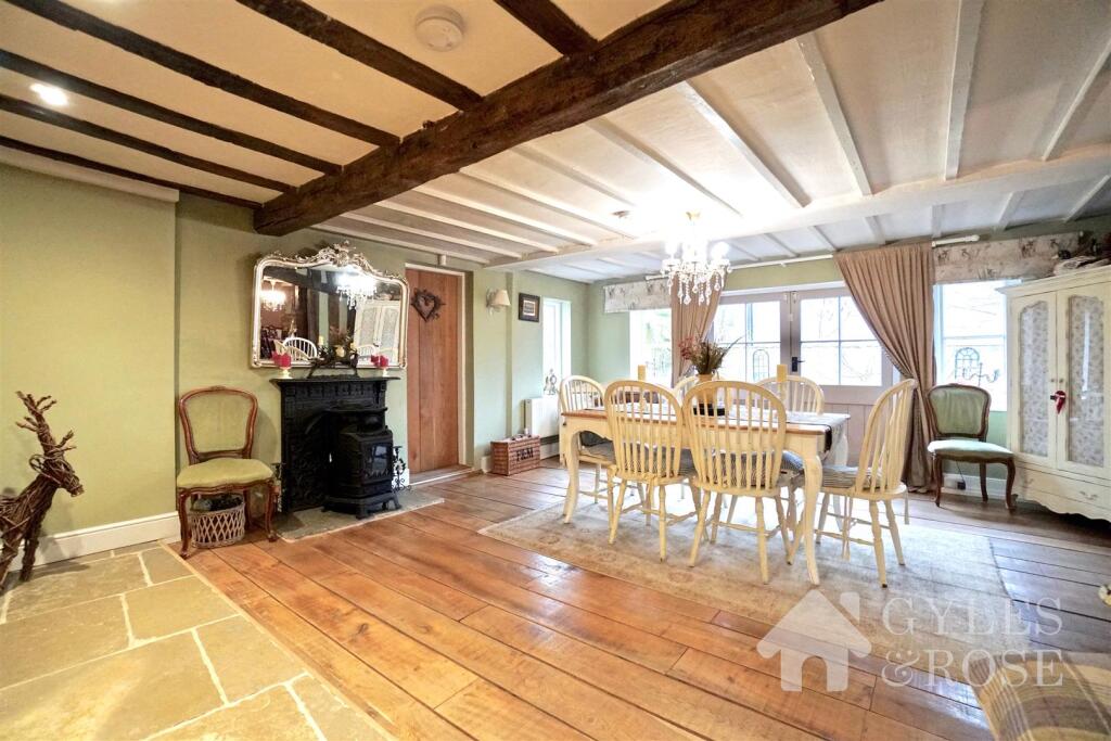 Breakfast Room