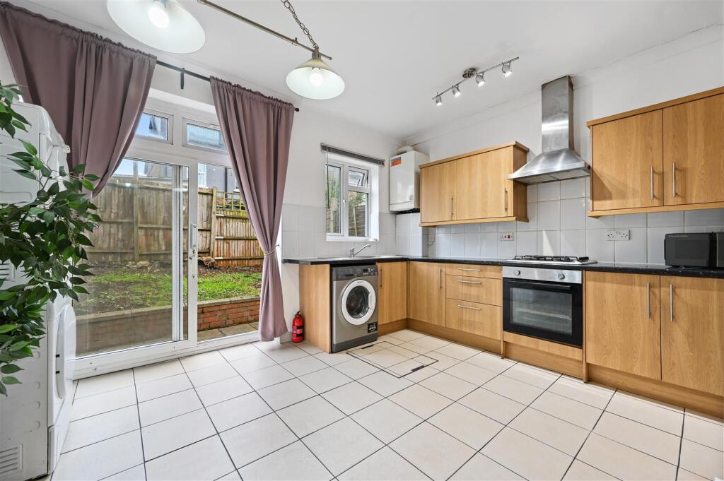 RCTPC- 60 dunbar lane- kitchen 3 (1).JPG
