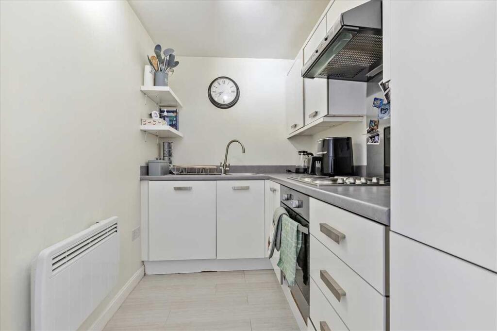 Kitchen (2)