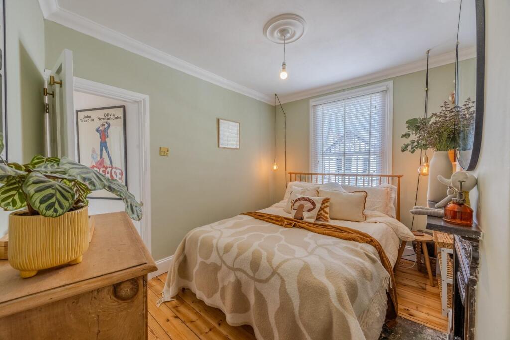 Main bedroom