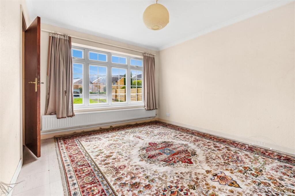 Ridgeway, Lisvane (22).jpg