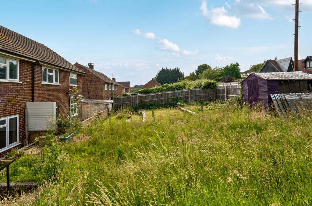 1304803-19-684811...