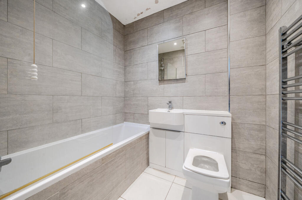 1315636-7-685abdf...