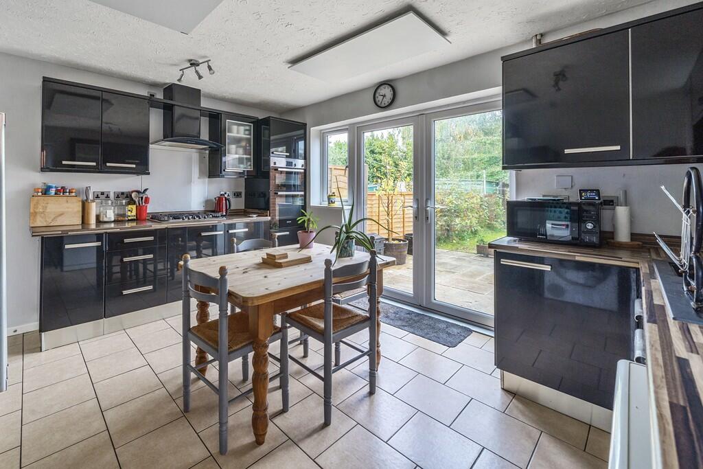 Kitchen/Dining Ro...