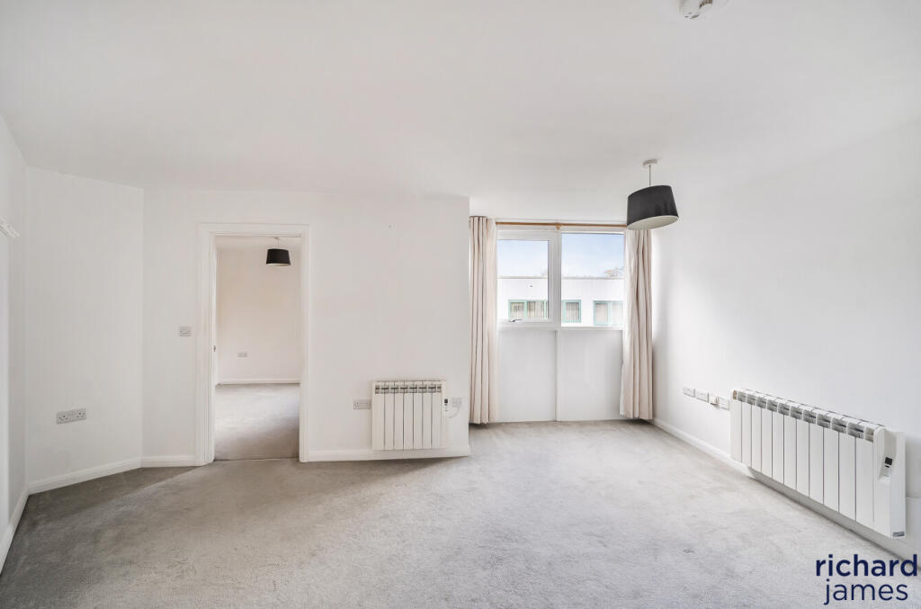 c843c27c37664e938f6993f84f5bee9a