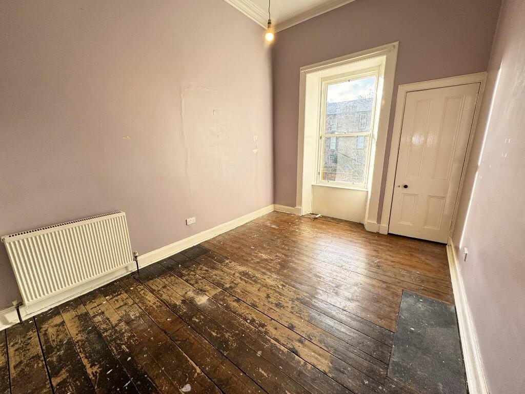 Bedroom3 (2)