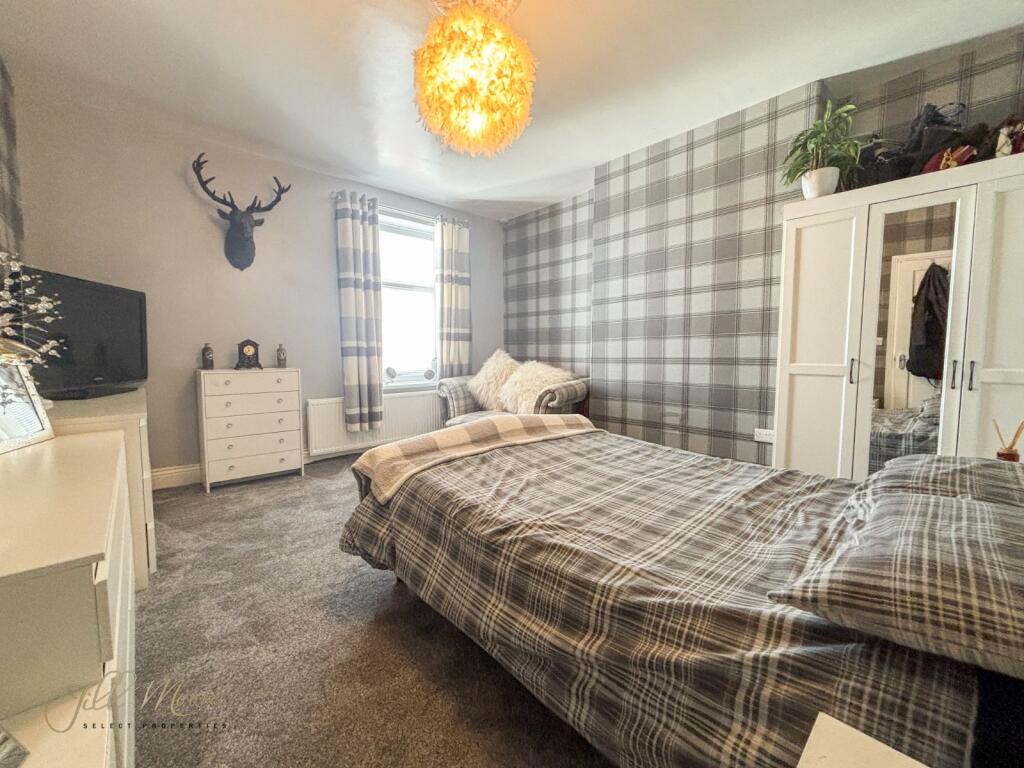 Bed 1